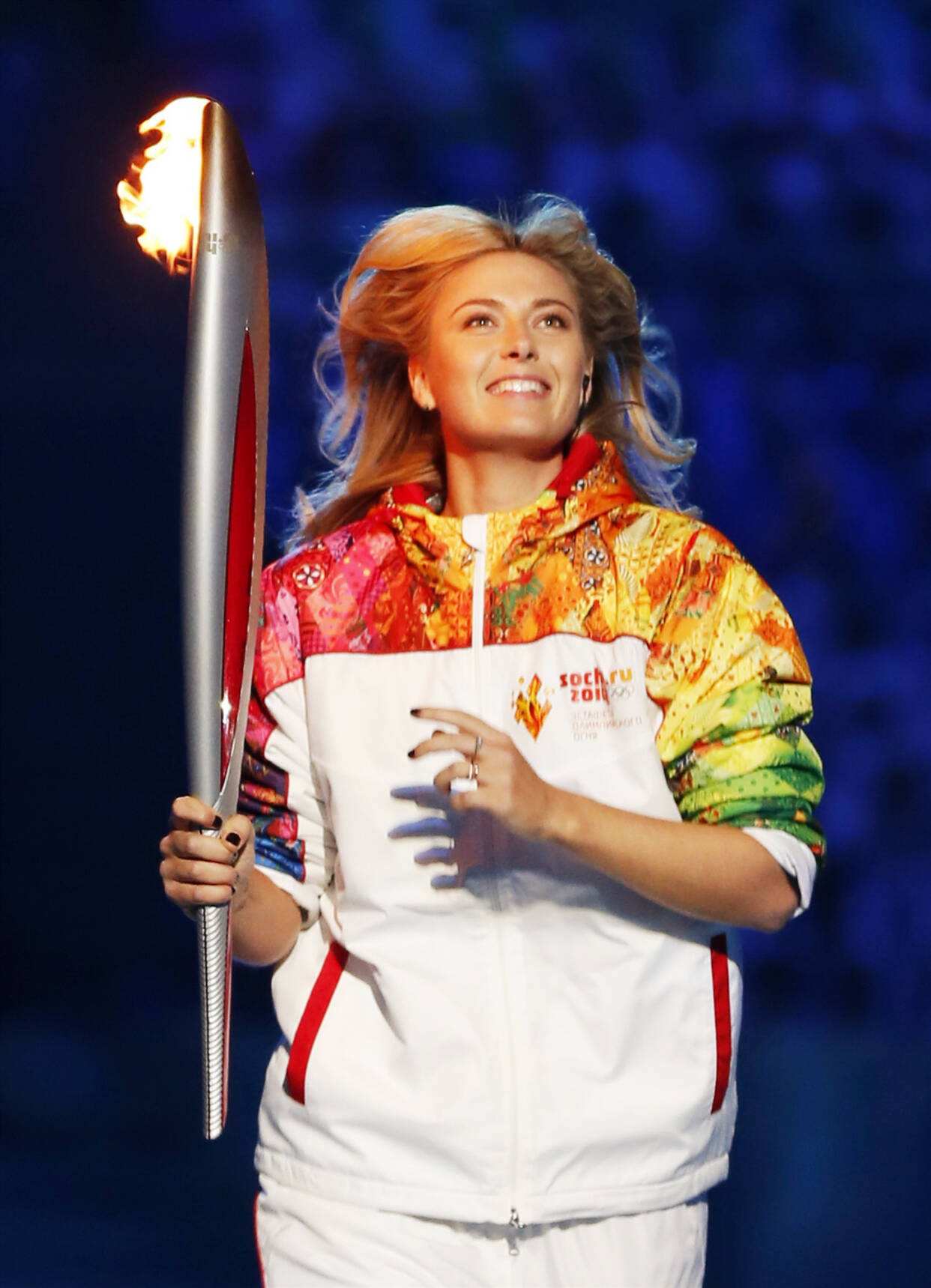 莎拉波娃在西班牙队比赛中夺冠，险胜引发热议！