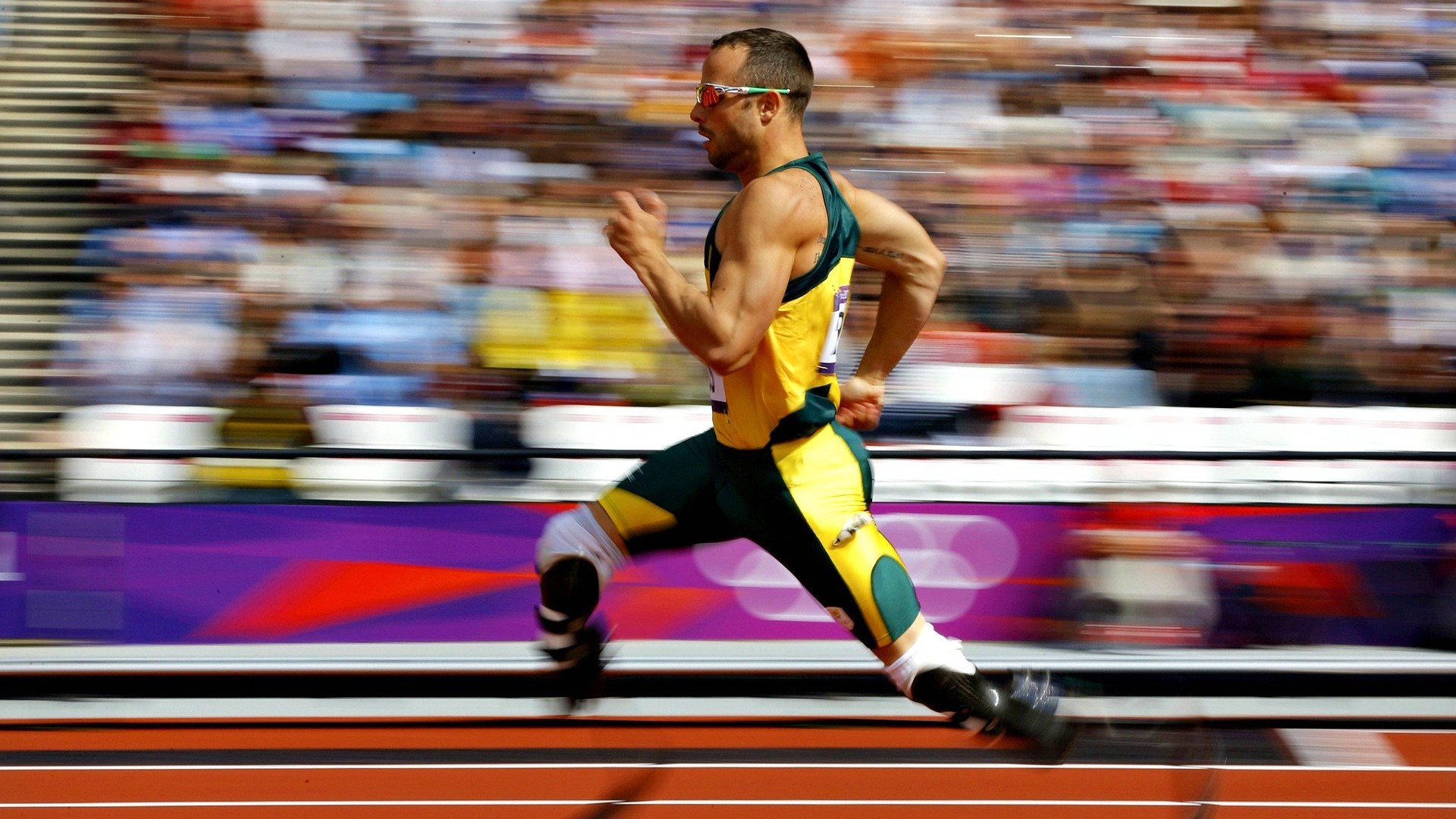 阿扎伦卡回归赛场，高光表现首场状态亮眼，美国队观众沸腾！